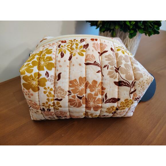 NEW Personalized / Quilted/ Handmade BOXY BAG! DESERT FLORALS / SMALL - Picture 5 of 6